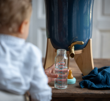 Peut-on donner de l'eau filtrée à un bébé ?
